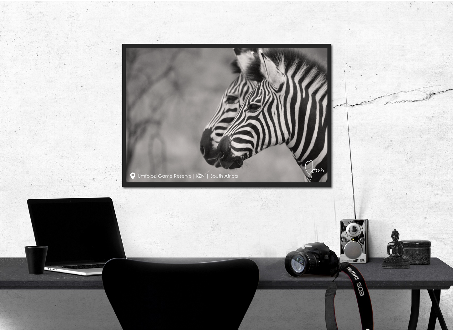 Photographic print by Nine Yards Counsel Digital Agency Team, presenting innovative digital content delivery.